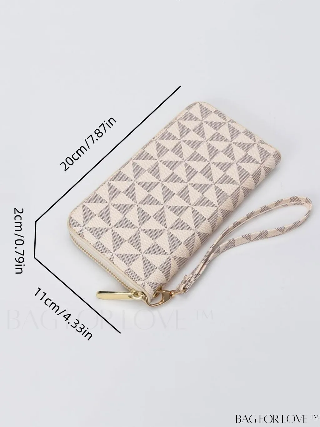 BagForLove - Chic Zippered Long Wallet with Colorblocked Triangle Pattern - A Fashionable Choice