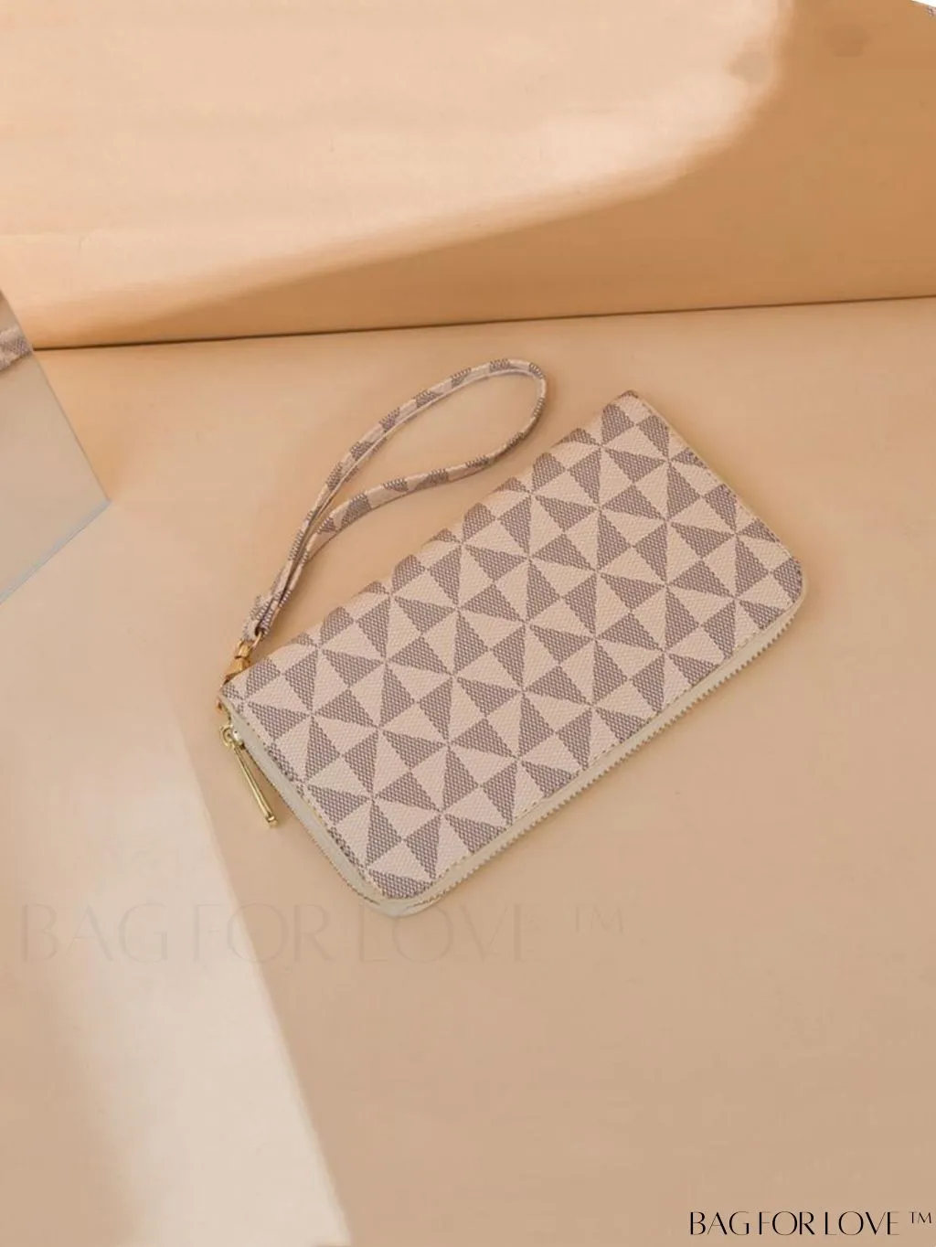 BagForLove - Chic Zippered Long Wallet with Colorblocked Triangle Pattern - A Fashionable Choice