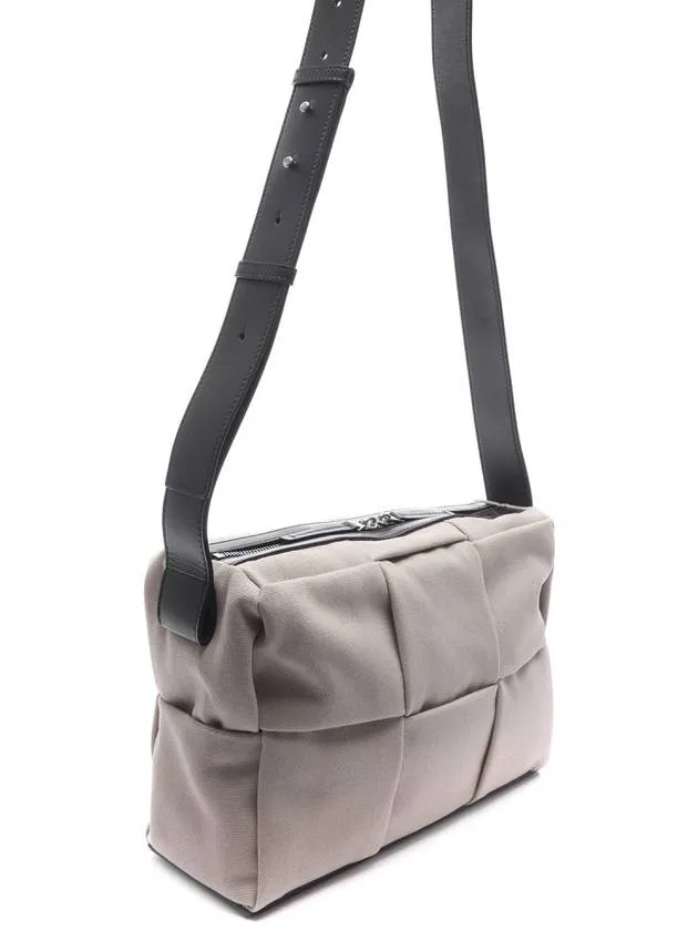 Bottega Veneta Medium Arco Camera Cross Bag Greige