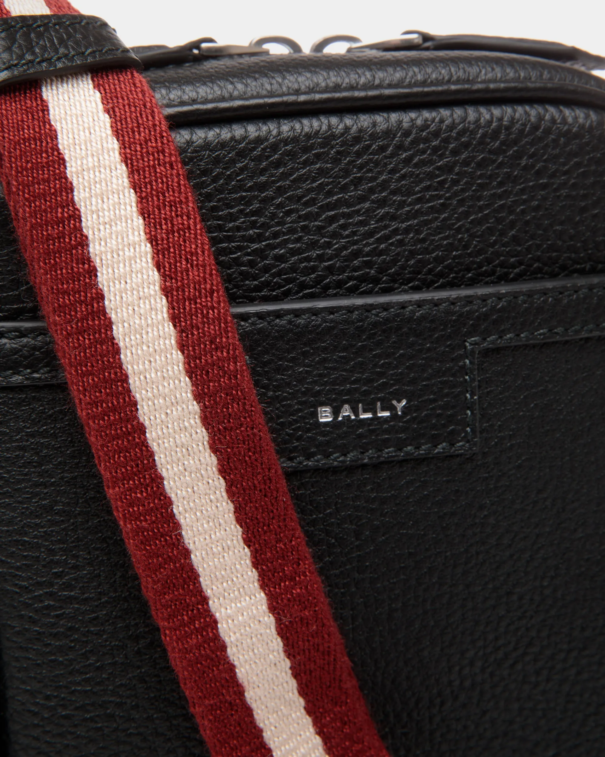 Code Cross NS - Cross Body