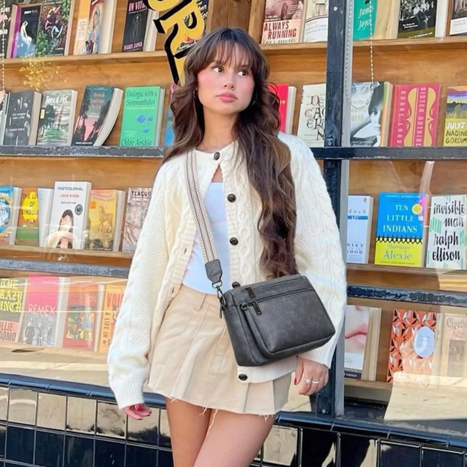 Crossbody Purses for Women Trendy,Vegan Leather Crossbody Bags,Cell Phone Camera Shoulder Handbags with Card Slots