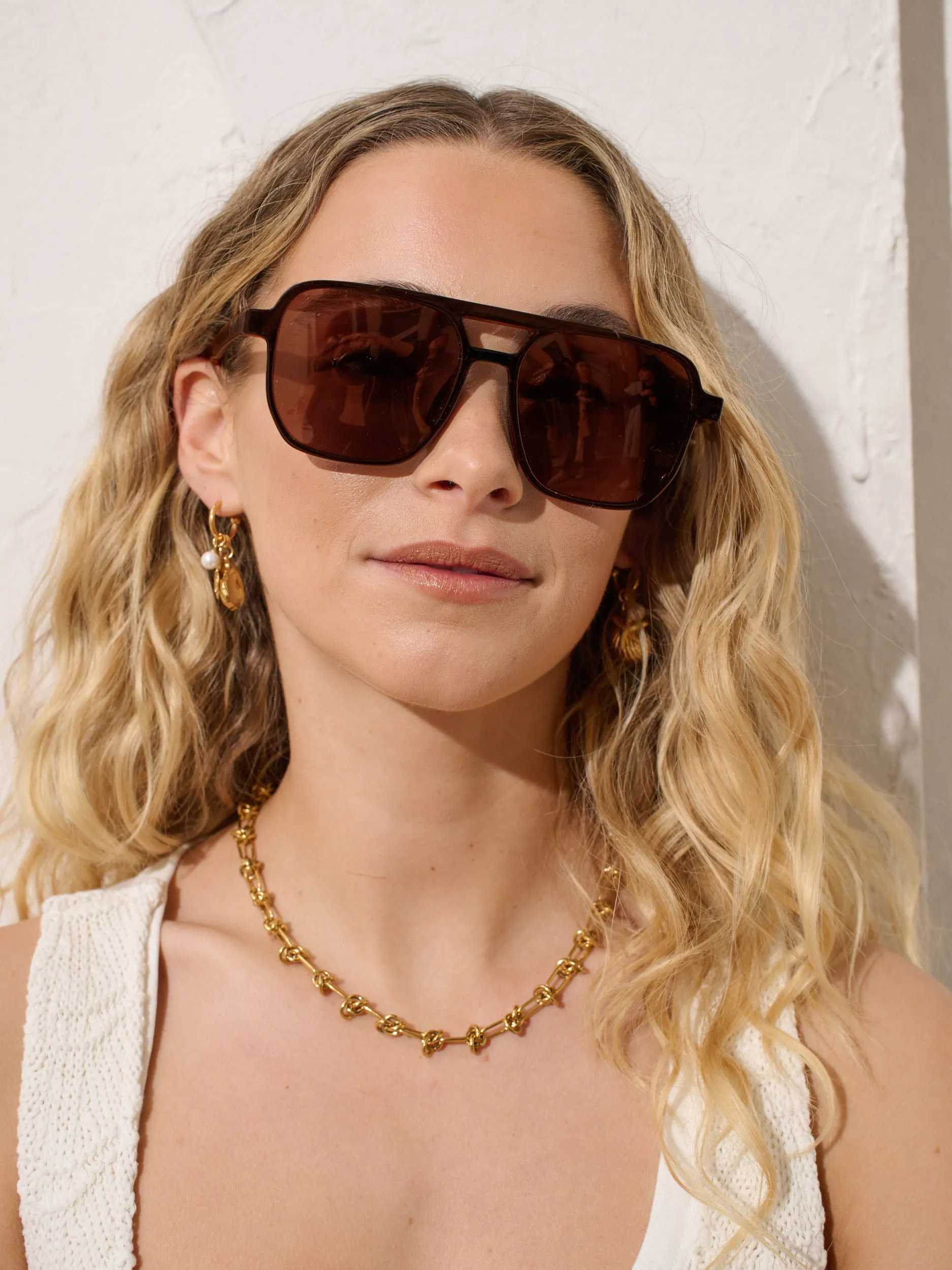 Eyelet Aviator Sunglasses in Brown