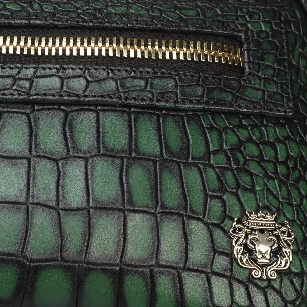 Fanny Pack In Green Croco Texture Leather