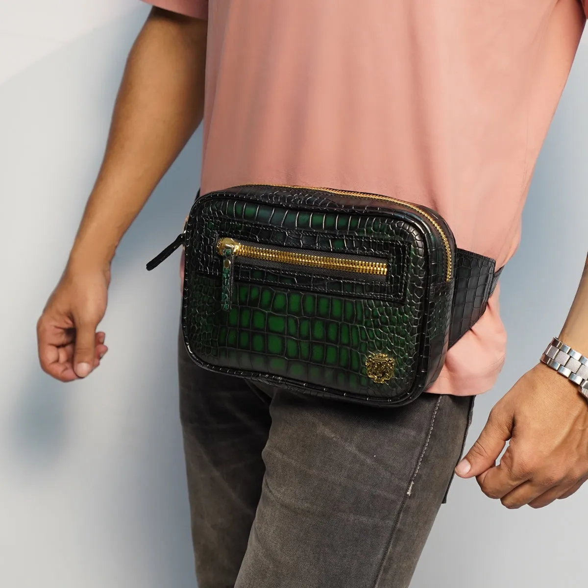 Fanny Pack In Green Croco Texture Leather