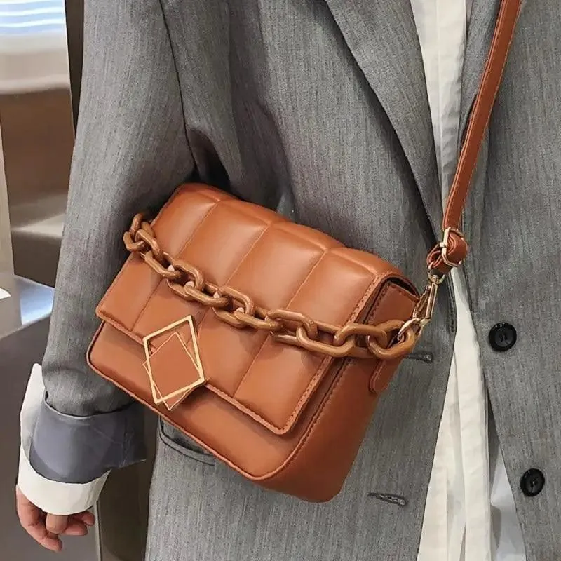 Fashionable Women's Bag Autumn Winter Female Literary Single-Shoulder Bag Chain Design Cross-Body Bag Trendy Women's Bag