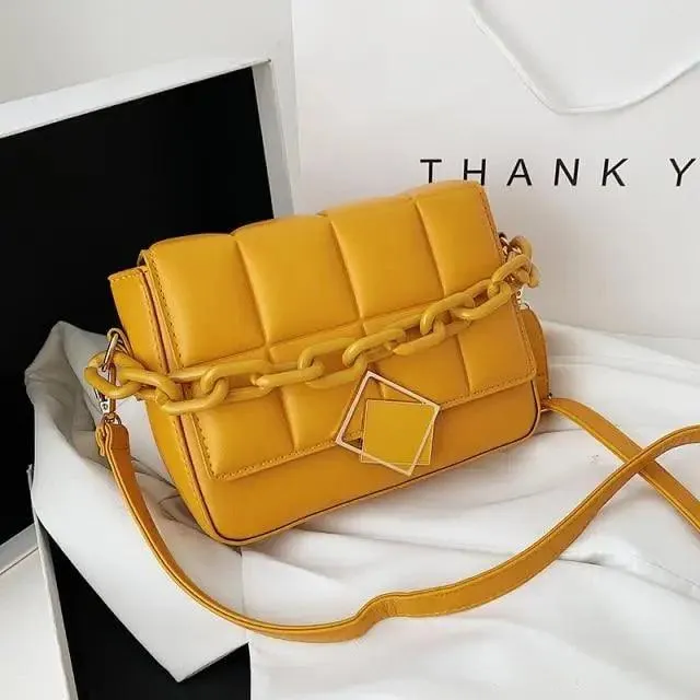 Fashionable Women's Bag Autumn Winter Female Literary Single-Shoulder Bag Chain Design Cross-Body Bag Trendy Women's Bag