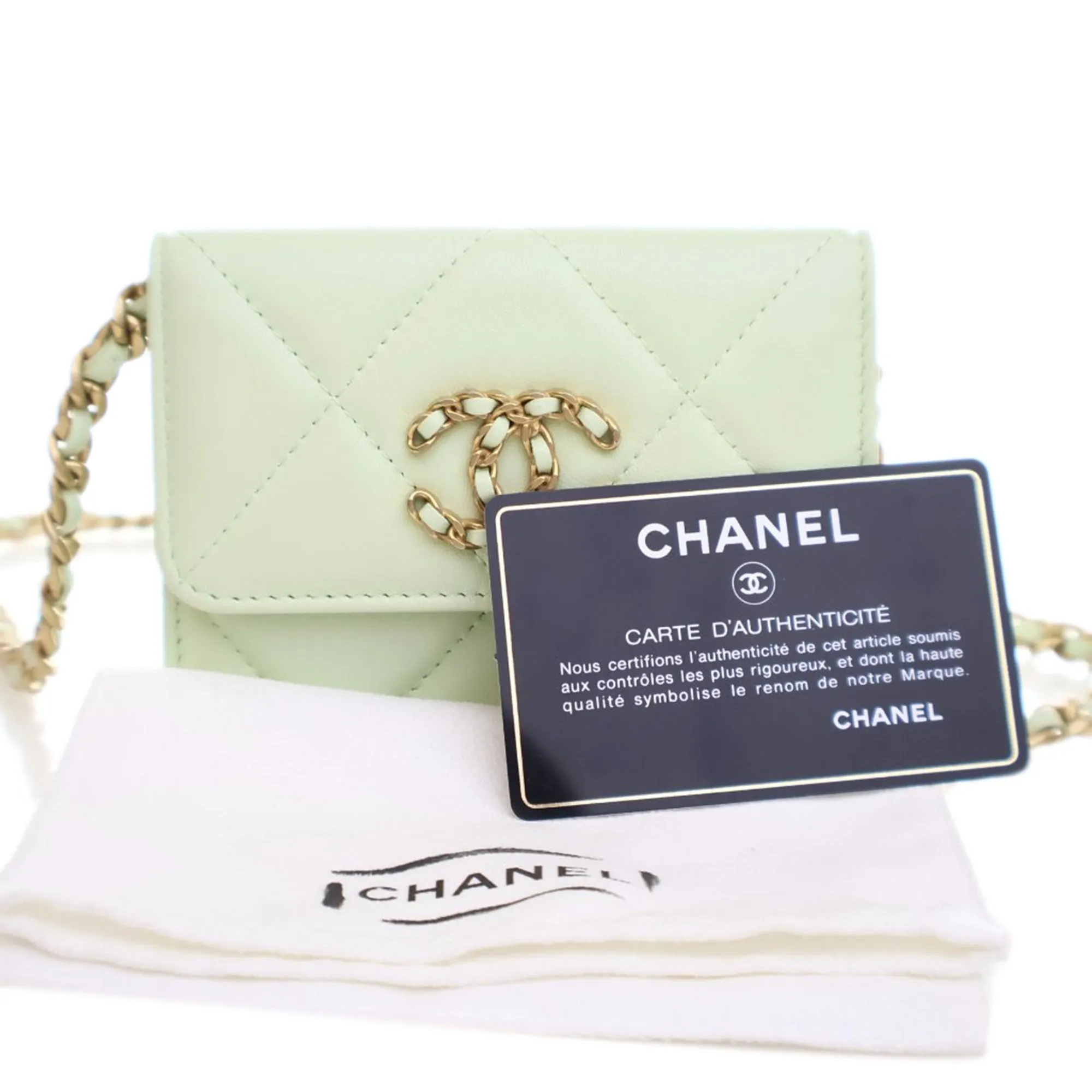 Green Chanel Quilted Goatskin 19 Card Holder On Chain Crossbody Bag