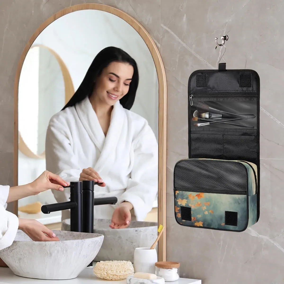 Hanging Travel Toiletry Bag Fall Maple Leaves Toiletry Bags with Hanging Hook Portable Cosmetic Bag Makeup Organizer for Travel Business Trip
