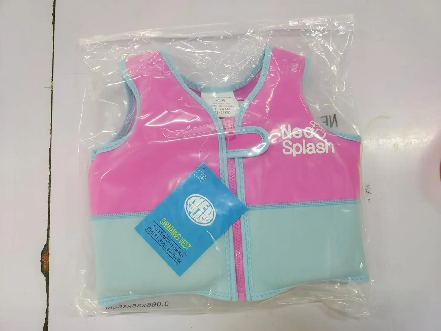 Kids Swim Vest Neoprene Swimming Aid with Adjustable Safety Strap for Age 1-3 and 3-6