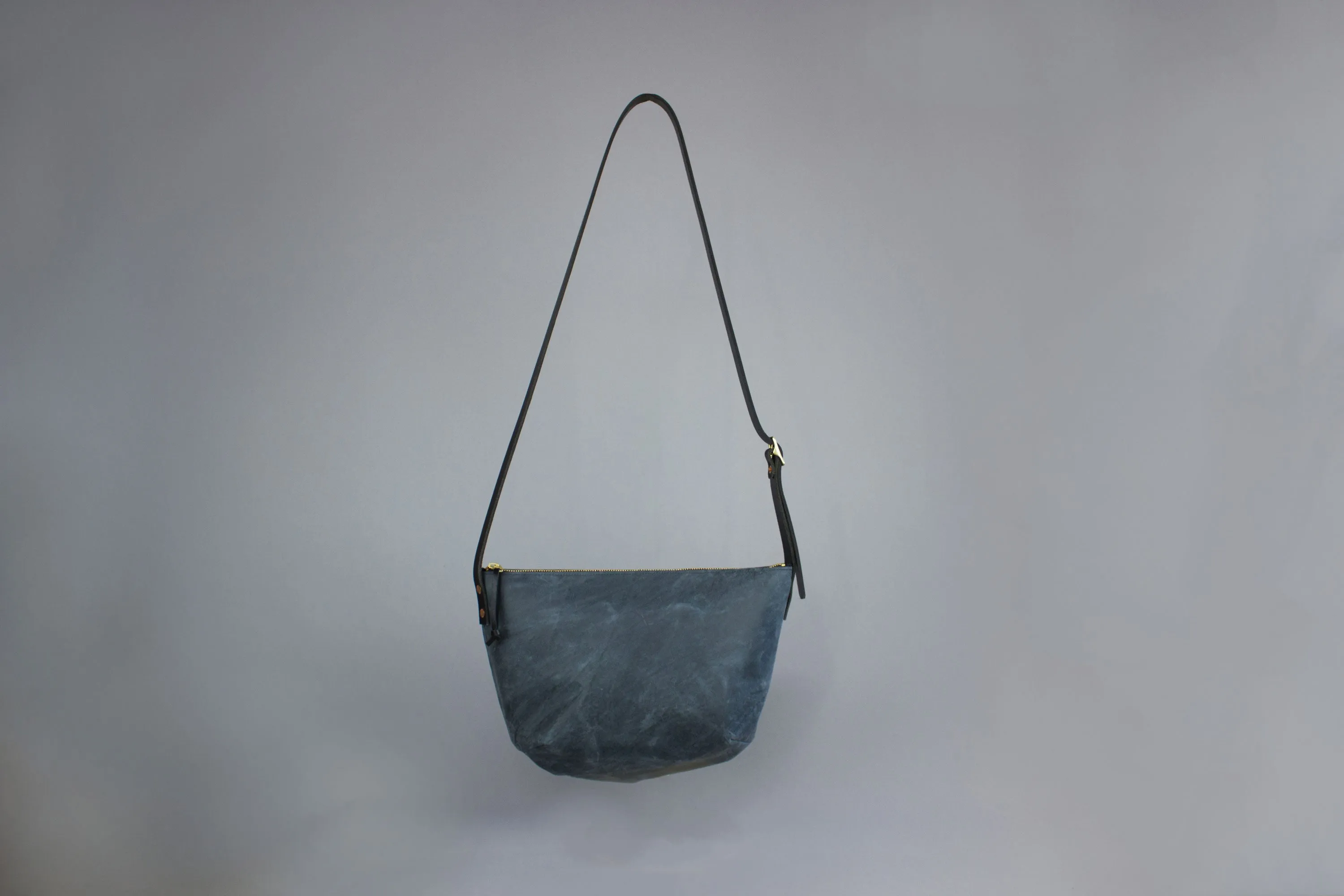 Laura Crossbody