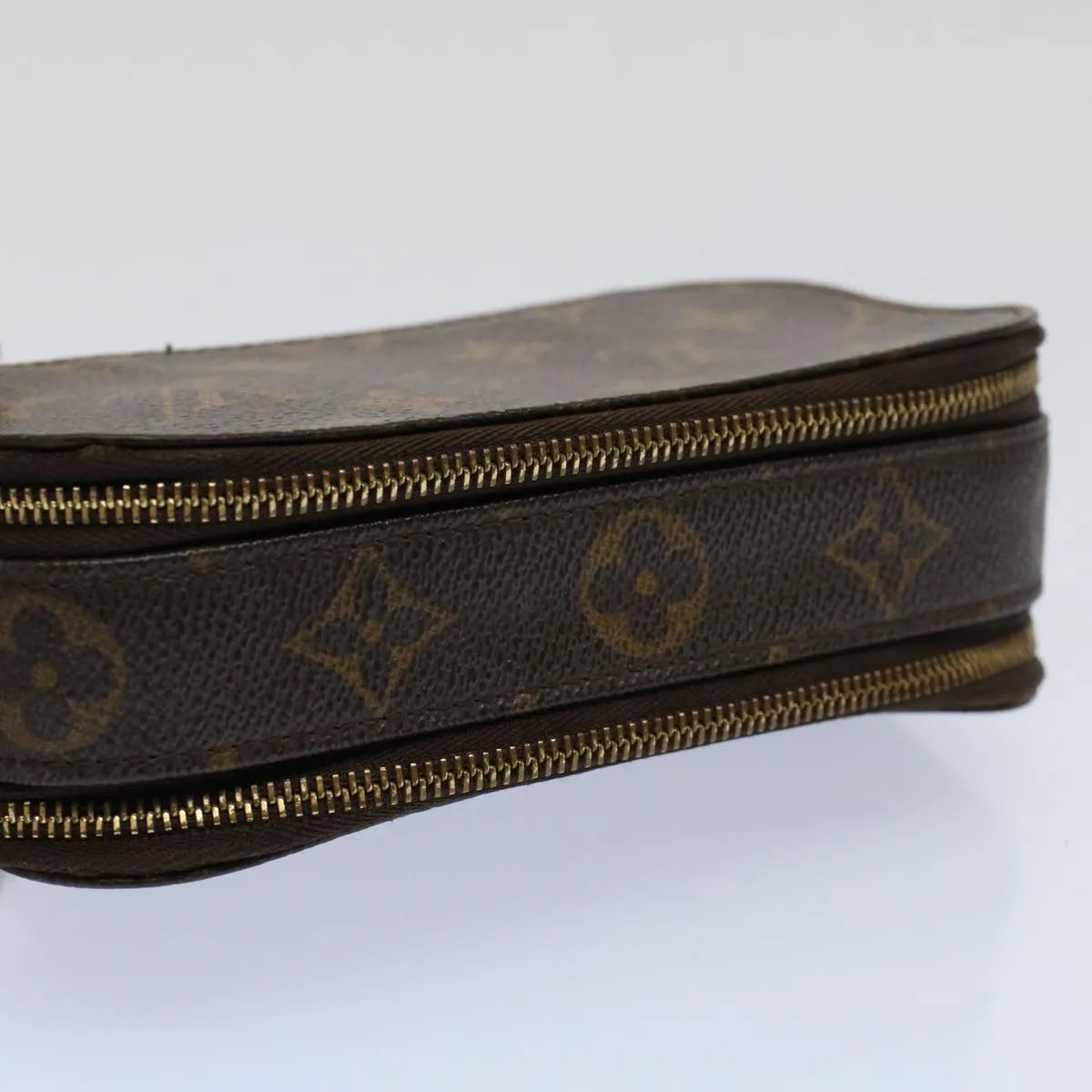 Louis Vuitton Trousse Brush Pm  Canvas Clutch Bag ()