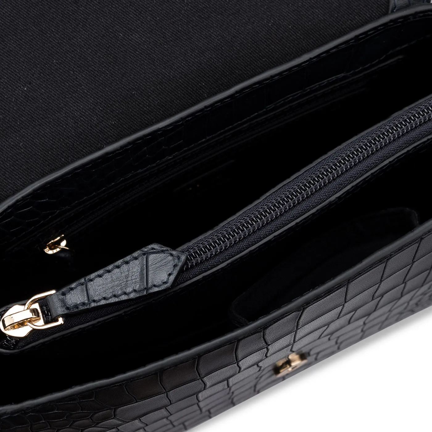 Maddox Crossbody