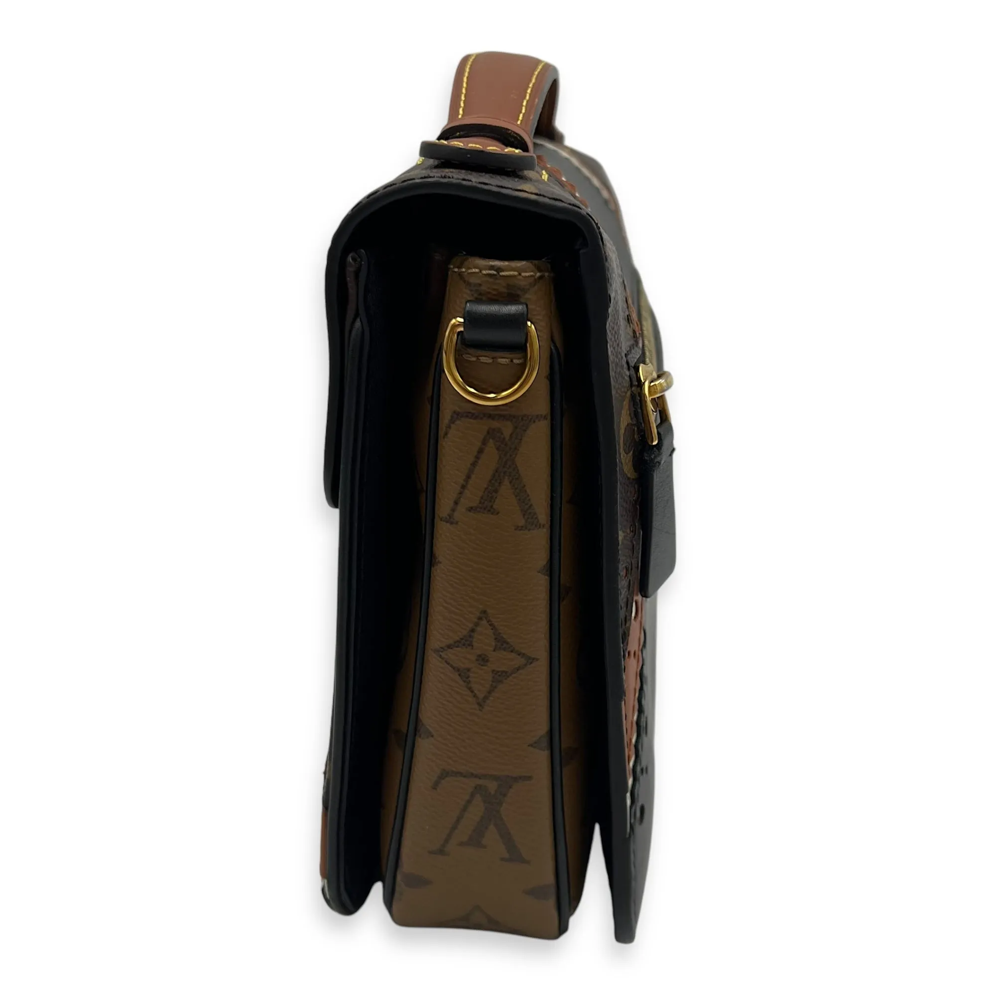 Metis Pochette MM Crossbody bag in Monogram coated canvas, Gold Hardware