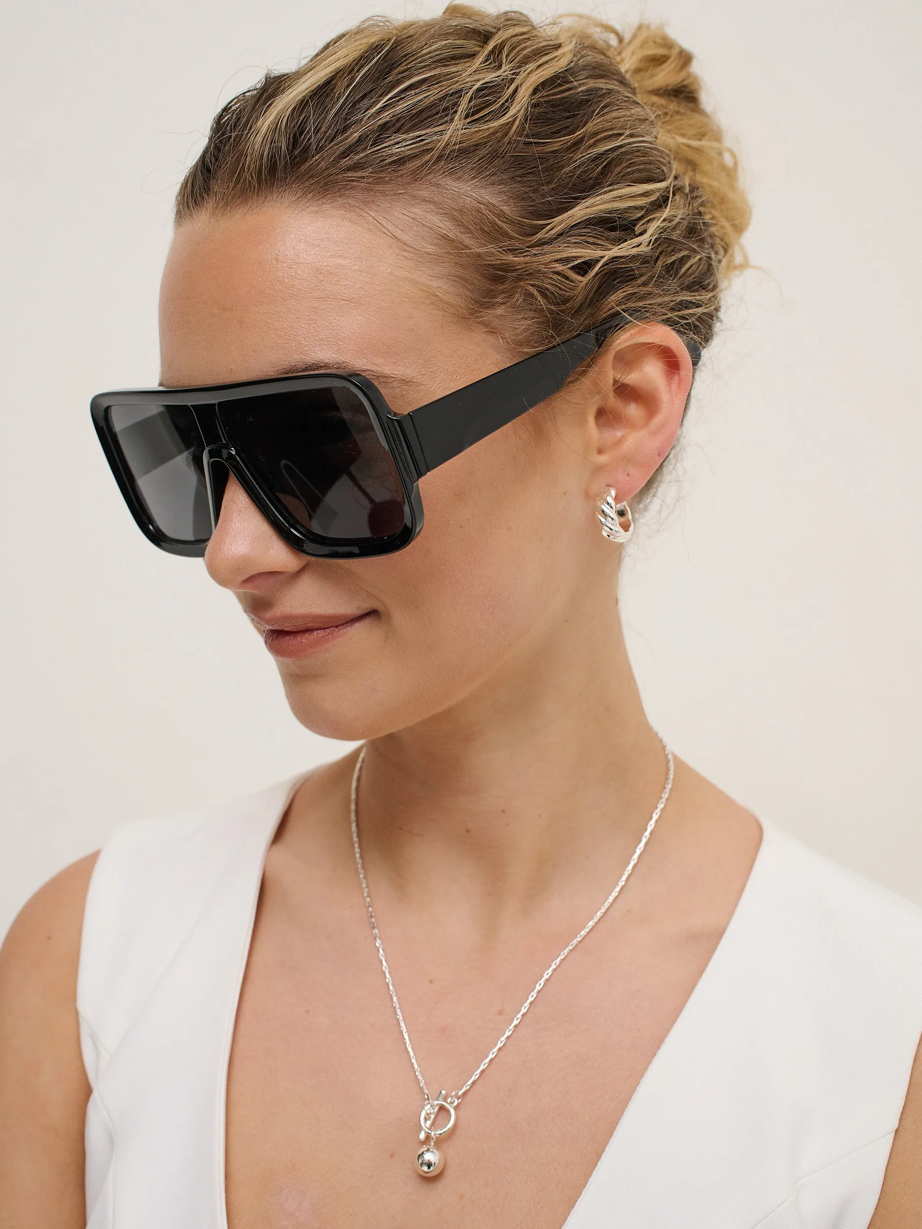 Retro Oversize Square Sunglasses in Black