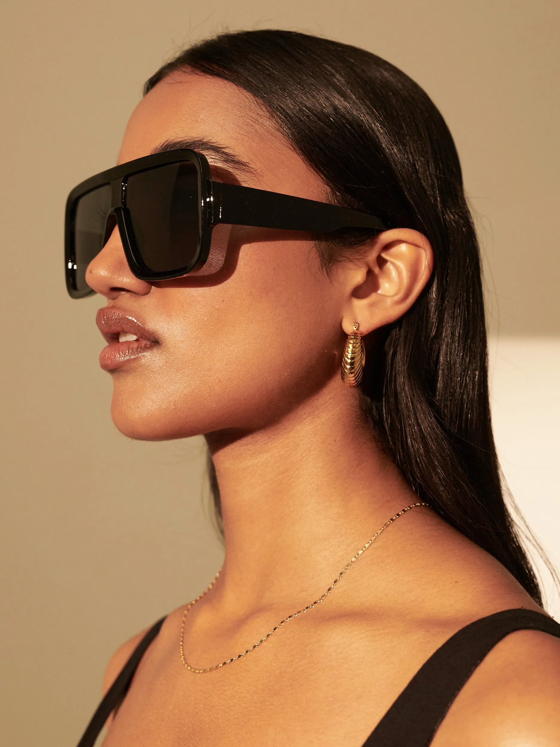 Retro Oversize Square Sunglasses in Black