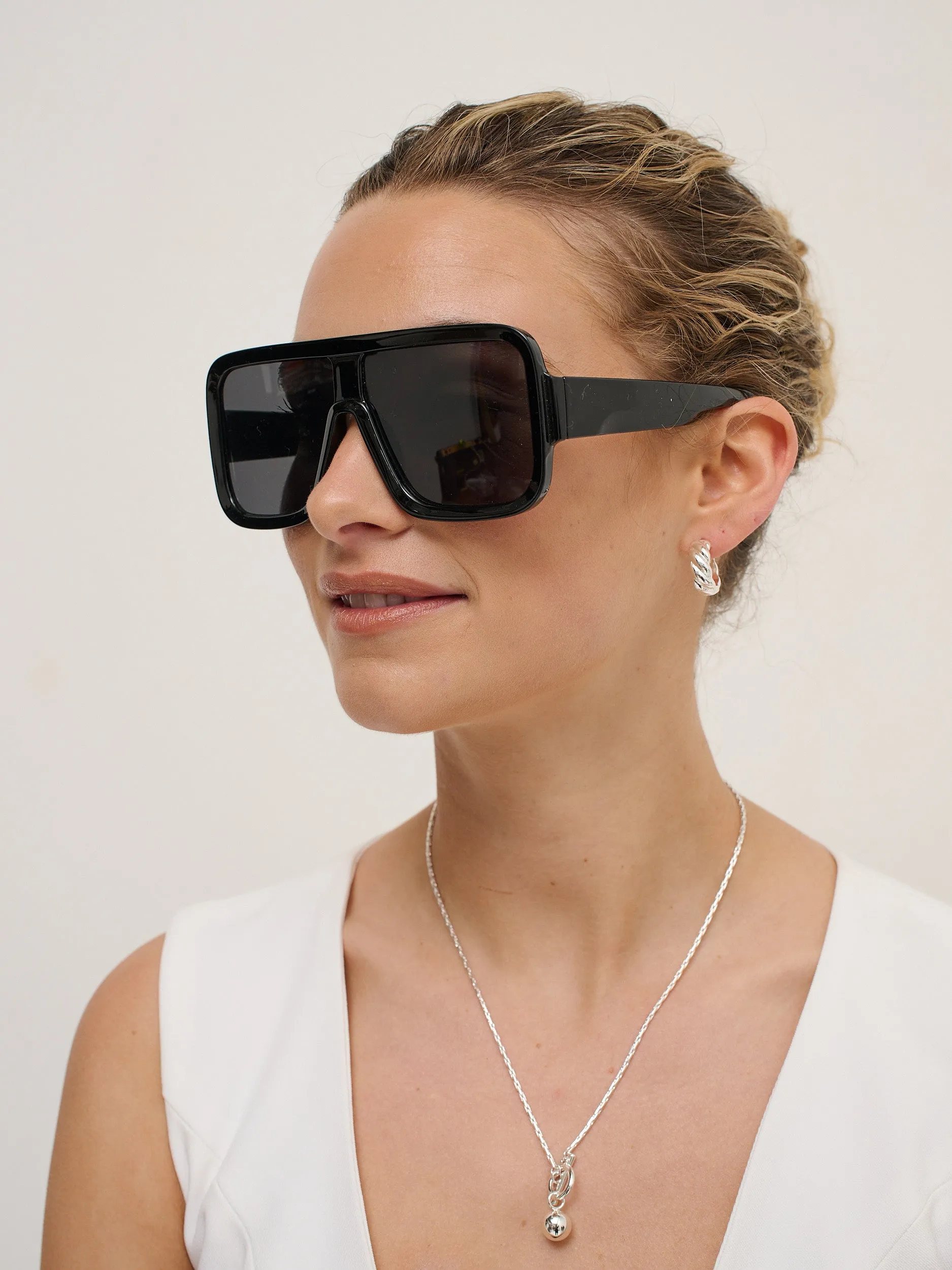 Retro Oversize Square Sunglasses in Black