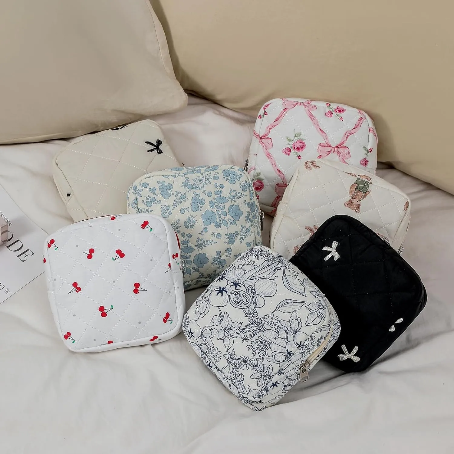 Small Quilted Cotton Makeup Bag for Purse, Cosmetic Bag with Compartments, Cotton Aesthetic Makeup Bag, Travel Toiletry Pouch, Key Pocket Lipstick Bag Card Holder Data Cable Organizer（06Beige Bow）