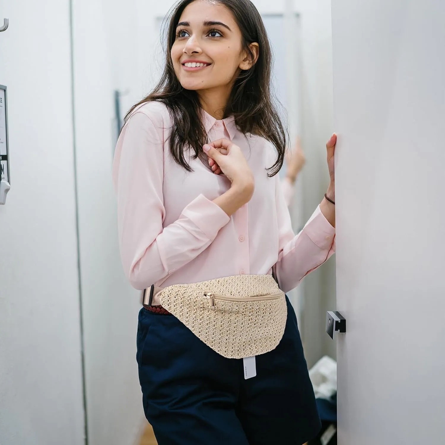 TENDYCOCO Waist Bag Women Imitation Straw Woven Crossbody Chest Pouch Fashionable Fanny Adjustable Strap