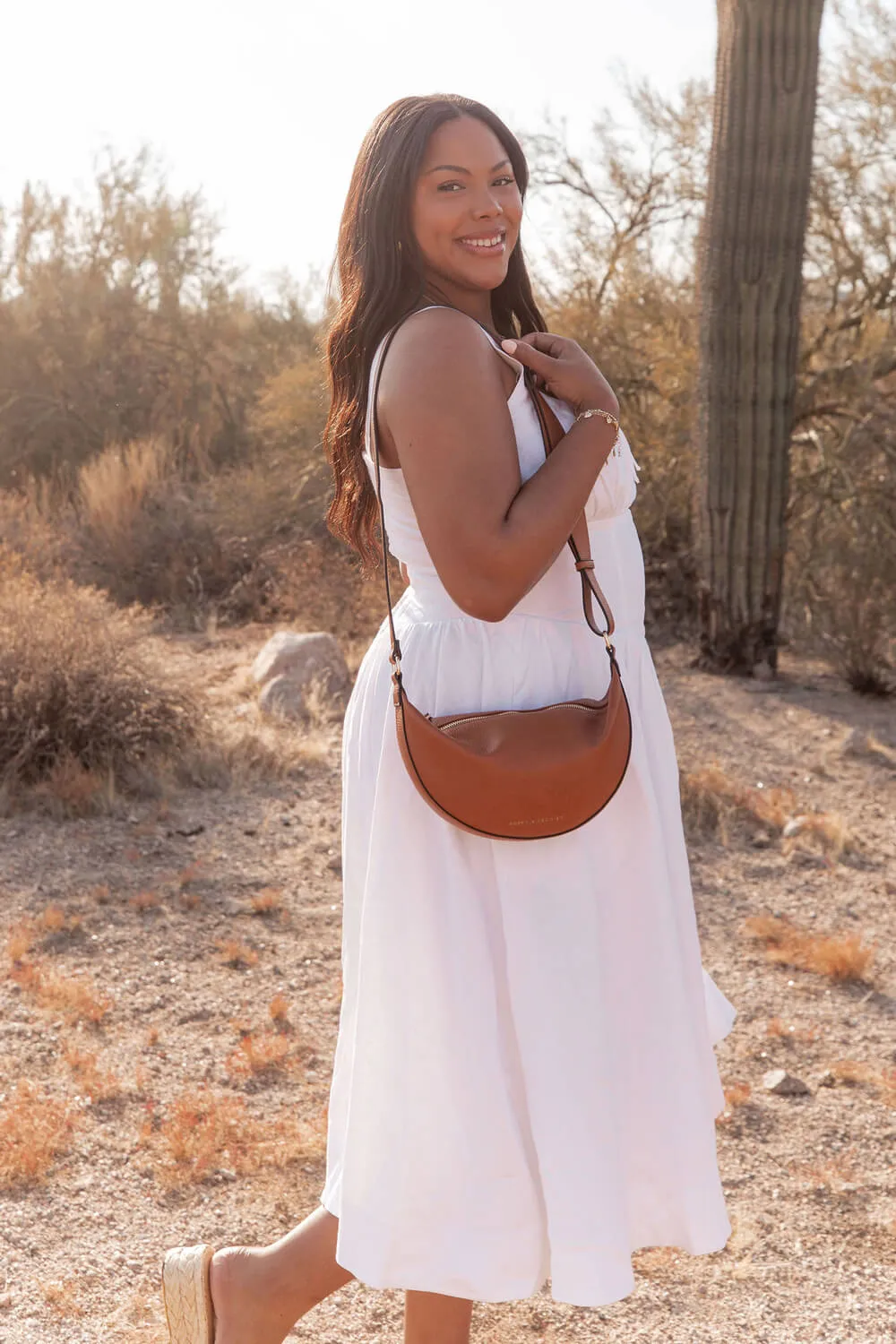 The Eclipse Crossbody Cognac