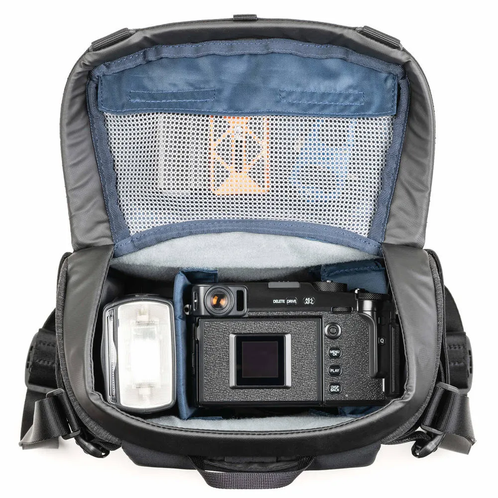 Think Tank SpeedTop Crossbody 10 Camera Bag | Fits Mirrorless with 24-70m f.4 attached & flash