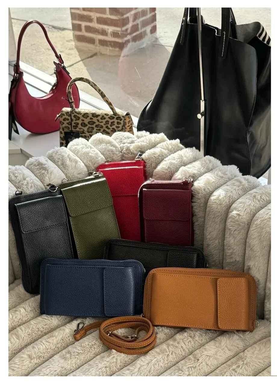 Urban Elegance – Genuine Leather Crossbody Bags